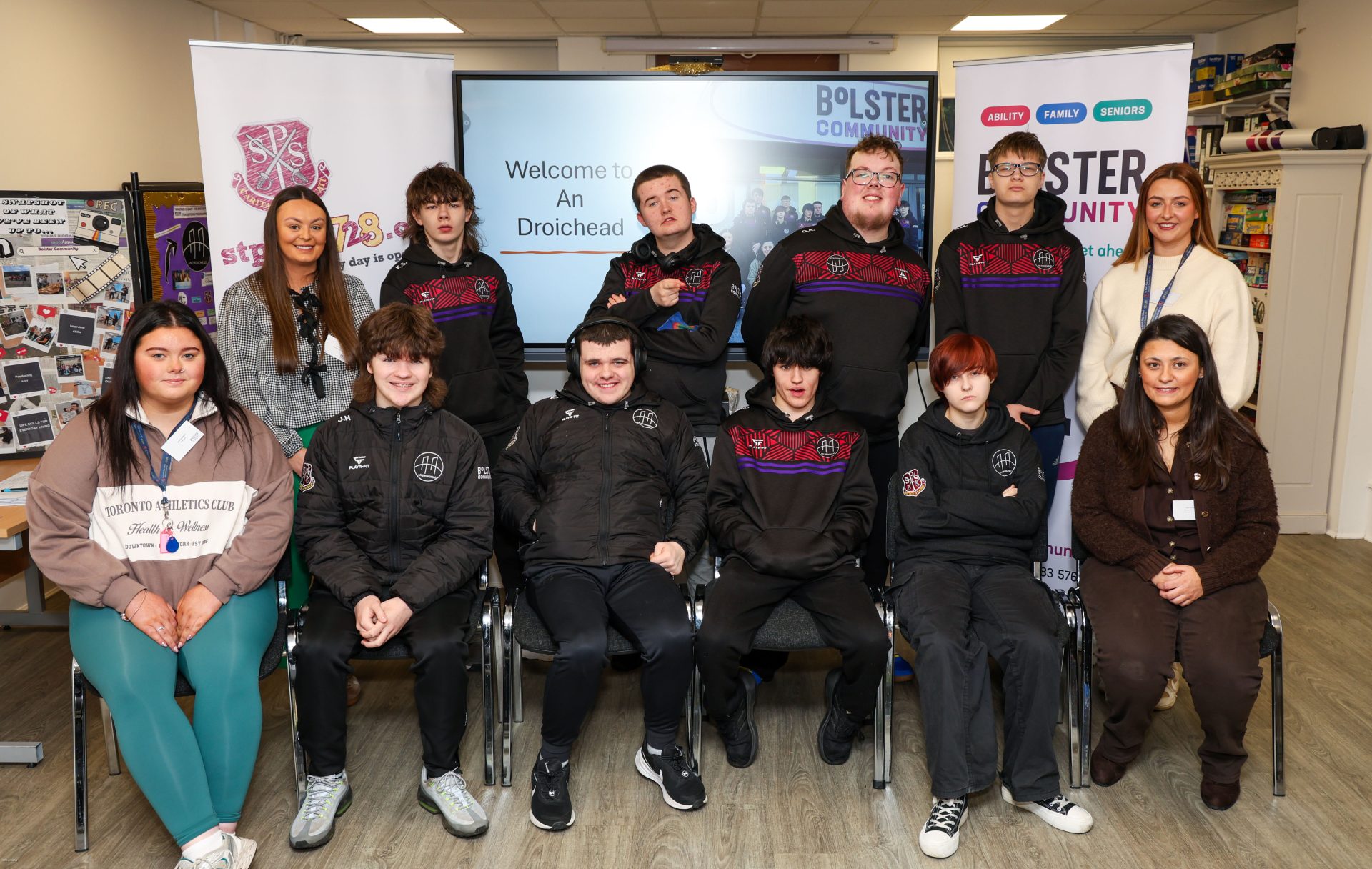 Minister for the Economy celebrates inclusive apprenticeship success at An Droichead showcase